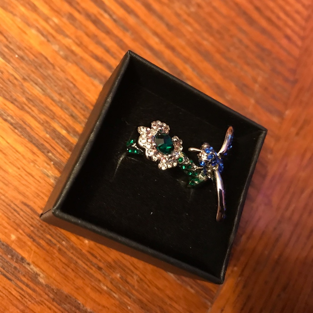 Sapphire Hummingbird & Flower Ring! - Picture 2 of 4